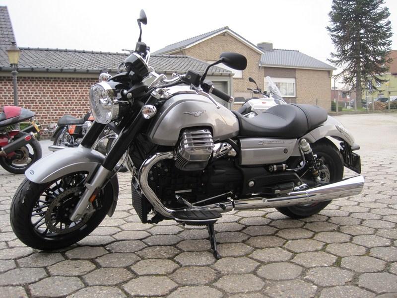 Moto Guzzi California 1400 3